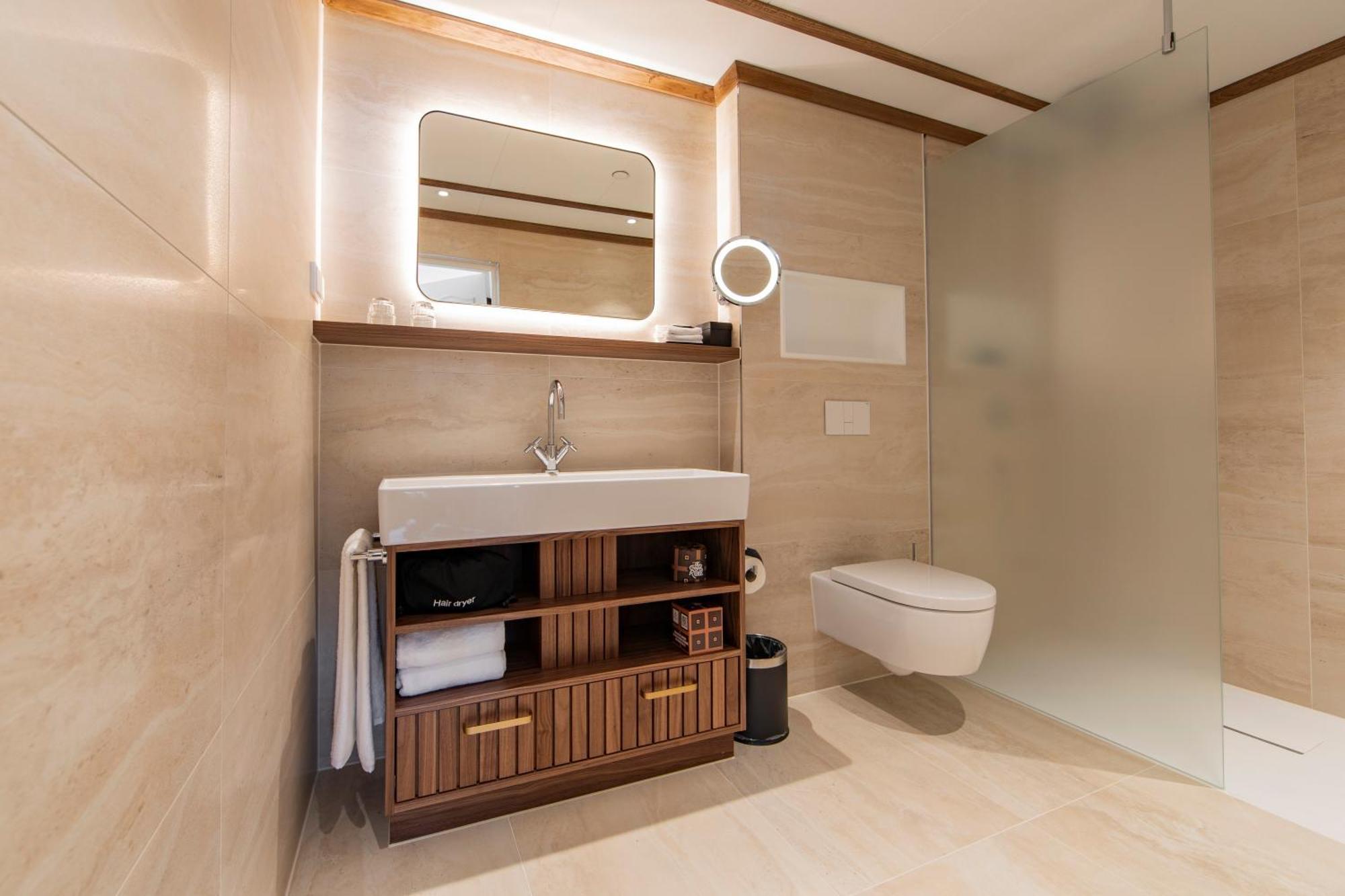 Grand Hotel Huis Ter Duin Noordwijk Zimmer foto Bathroom